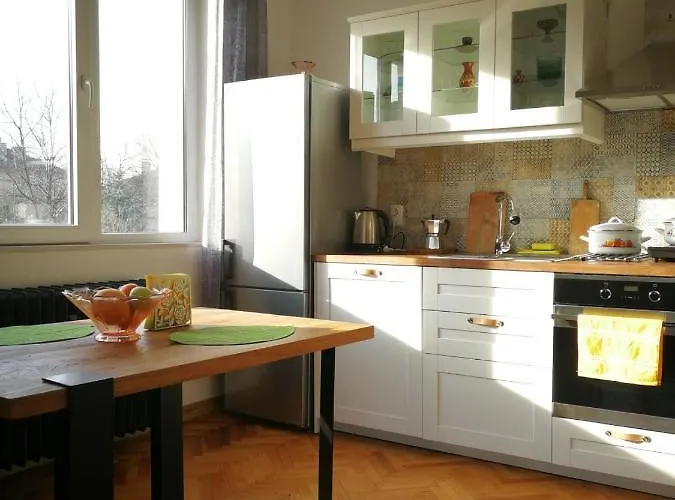 アパート Sunny Downtown For 4